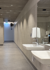 Ný hönnun á vatnsrennibrautum við sundlaugina í Borgarnesi